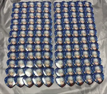 니지산지 쿠츠하 화이트데이 하트캔 캔뱃지