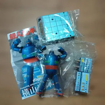 미개봉 새상품 철인 28호 피규어 figuAx 요코야마 미츠테루