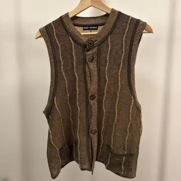 [ 구제 의류 ] ISSEYMIYAKE 니트 베스트