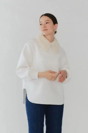 yori 테디 칼라 풀오버 화이트