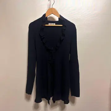 프릴 달린 네이비 긴팔 가디건 나라 까미체