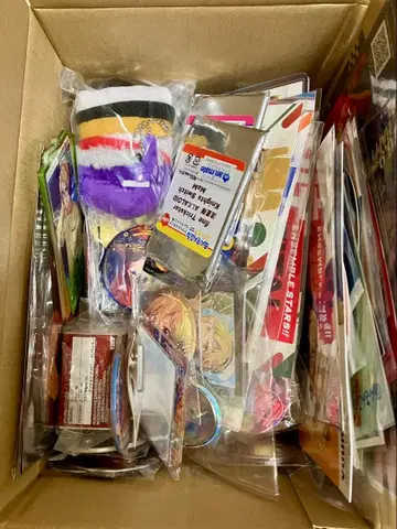 앙스타!! 캔뱃지, 종이류 굿즈 묶음 판매 (진, 케이토 위주)