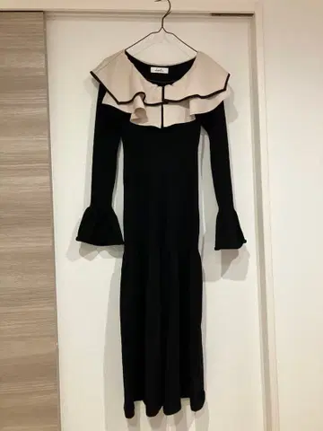 dazzlin 프릴 롱 원피스