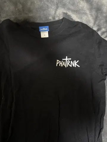 PHATRNK 블랙 긴팔 T셔츠