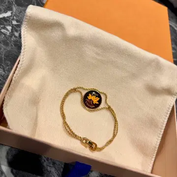 유품 정리 코인 팔찌