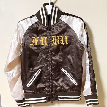 스카잔 FUBU 상태 좋음 L 사이즈 바스락