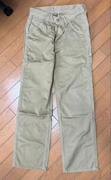 베이지 카고 팬츠