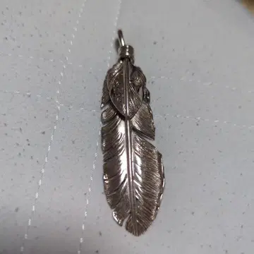 SAAD 하트 페더 대