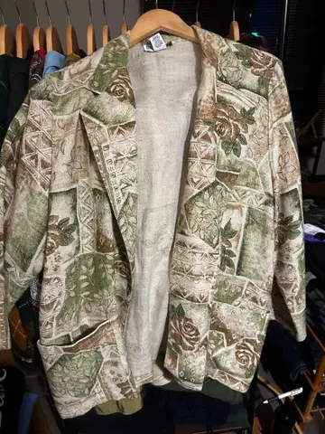 꽃무늬 테일러드 자켓