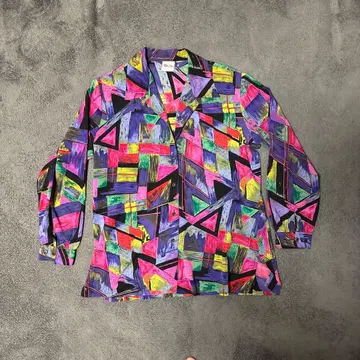 Tan Jay 기하학 패턴 긴팔 셔츠