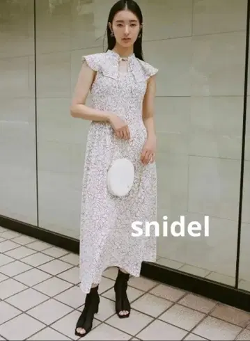 SNIDEL 플레어 컬러 원피스