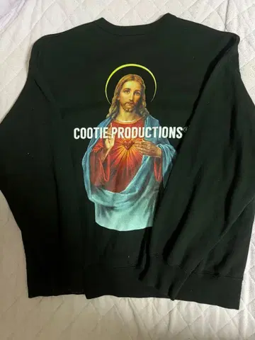 cootie Print Crewneck Sweatshirt (JESUS)