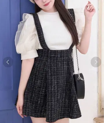 TITTY&CO. 트위드 하이웨스트 미니 점프 스커트