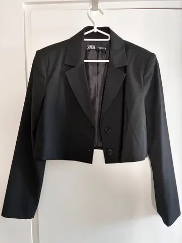 ZARA 크롭 테일러드 자켓 블랙