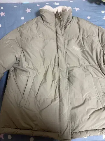 거의 새상품 그린 겨울 코트 여성 패션