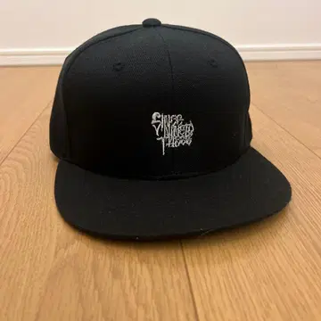 nicety 'SINCE NINETY THREE' 로고 캡