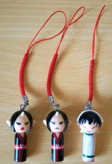 호오즈키의 냉철 지옥의 코케시 뿌리 스트랩 호오즈키 하쿠타쿠