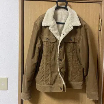 보아 카라 부착 브라운 자켓