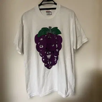 Hanes XL 포도 캐릭터 T셔츠