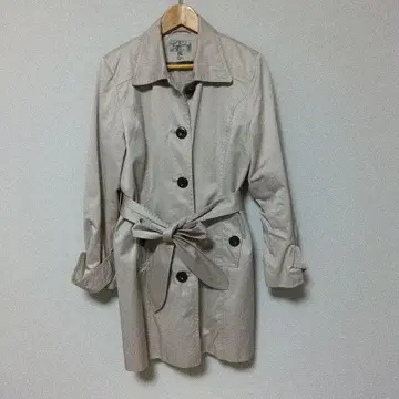 베이지 트렌치코트 L 사이즈