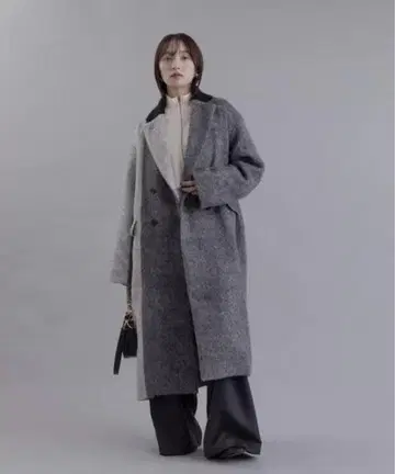 새상품 이번 시즌 에이미 로우 Eimee Law 믹스 샤기 배색 롱 코트