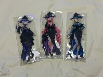 너에게 푹 빠진 100명의 그녀 아크릴 스탠드 3개 세트