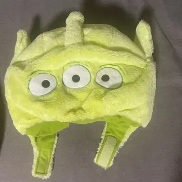 리틀 그린멘 팬캡