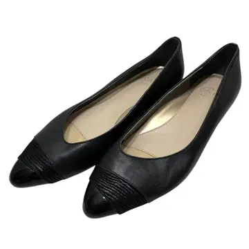 [새상품급] 리즈라피네 (23) 펌프스 플랫 아몬드 토 천연 가죽