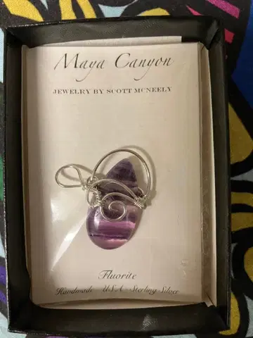 Maya Canyon 플로라이트 펜던트 탑