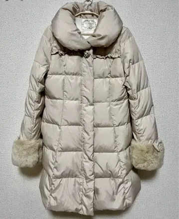 새상품급 로디스포토 다운 코트