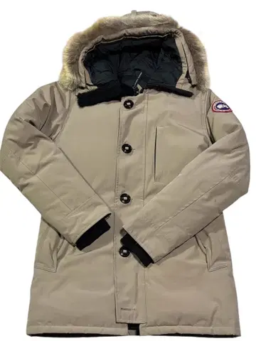 Canada Goose 베이지 다운 자켓 S/P