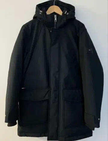 TOMMY HILFIGER 블랙 자켓