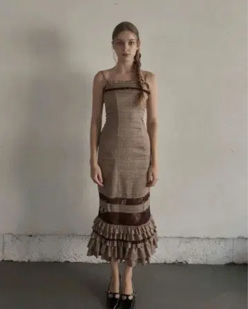 yilon TIERED MERMAID OP 이로 머메이드 원피스