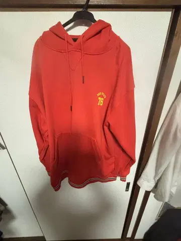 오렌지 후드 부착 후드티 오하이오주 76