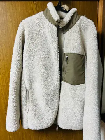 UNIQLO 보아 자켓 XL 사이즈