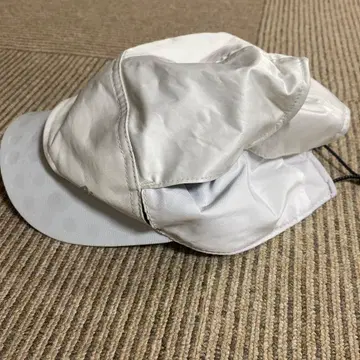 Airpeak 화이트 캡