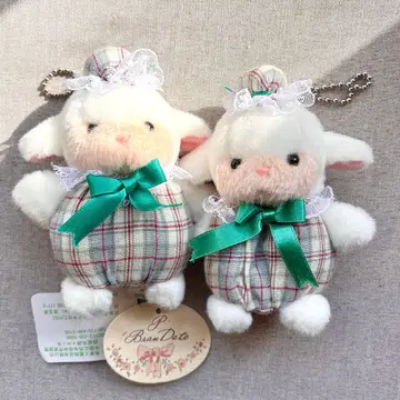 타케노코 쁘띠 브랜드 데이트 양 볼체인 마스코트 봉제 인형 2점