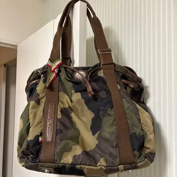 카모플라쥬 나일론 토트백 오로비안코