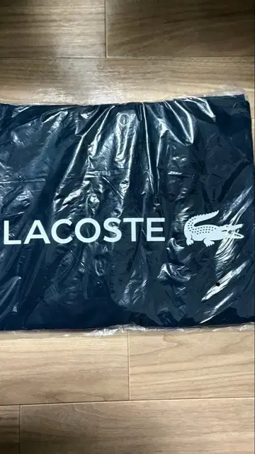 LACOSTE 네이비 가먼트 백