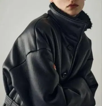 RIM.ARK(림아크) 보아 도킹 미들 코트