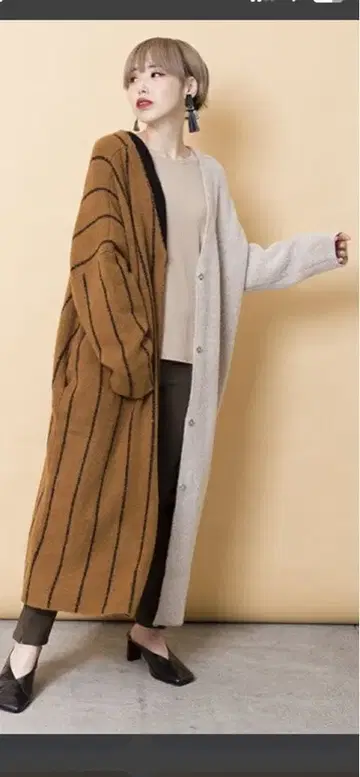 OSMOSIS 어시멘틀리 니트 가디건