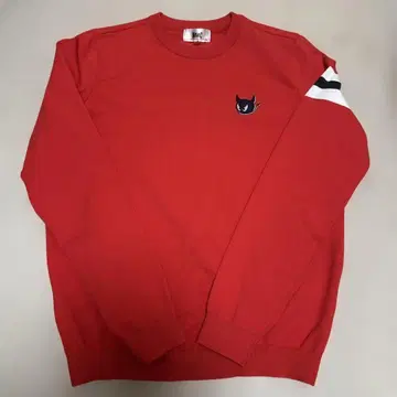 WAAC 레드 트레이닝복 상의 니트 크리스마스