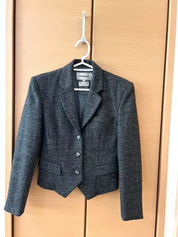 르노마 그레이 트위드 테일러드 자켓 38