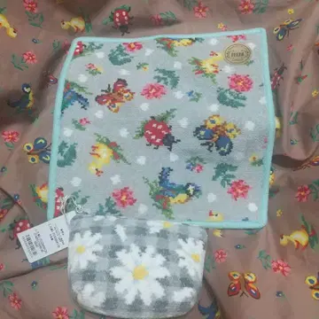 새상품 페이러 마가렛 파우치 소 하이디 도트 손수건