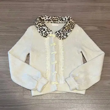 레어! 리즈리사 퍼 티펫 가디건