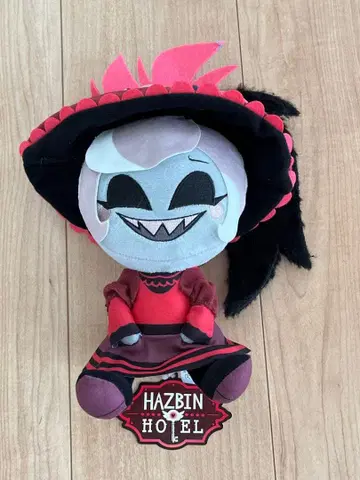 해즈빈 호텔에 오신 것을 환영합니다 라운드원 한정판 앉은 봉제 인형 로지