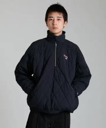 DELUXE 퀼팅 풀오버 블랙