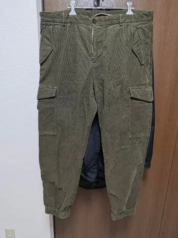 TOMMY HILFIGER 코듀로이 카고 팬츠 36인치