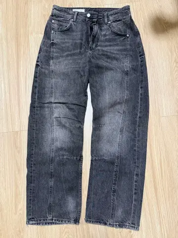 ZARA 다크 그레이 배기핏 데님