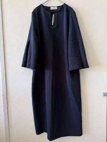 오페크 클립 펄톤 버튼 부착 원피스 40 네이비 졸업식